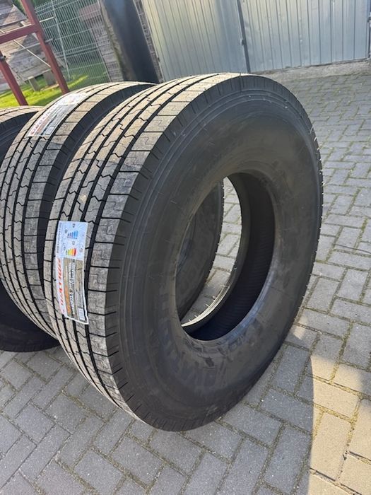 315/80R22.5 Przód