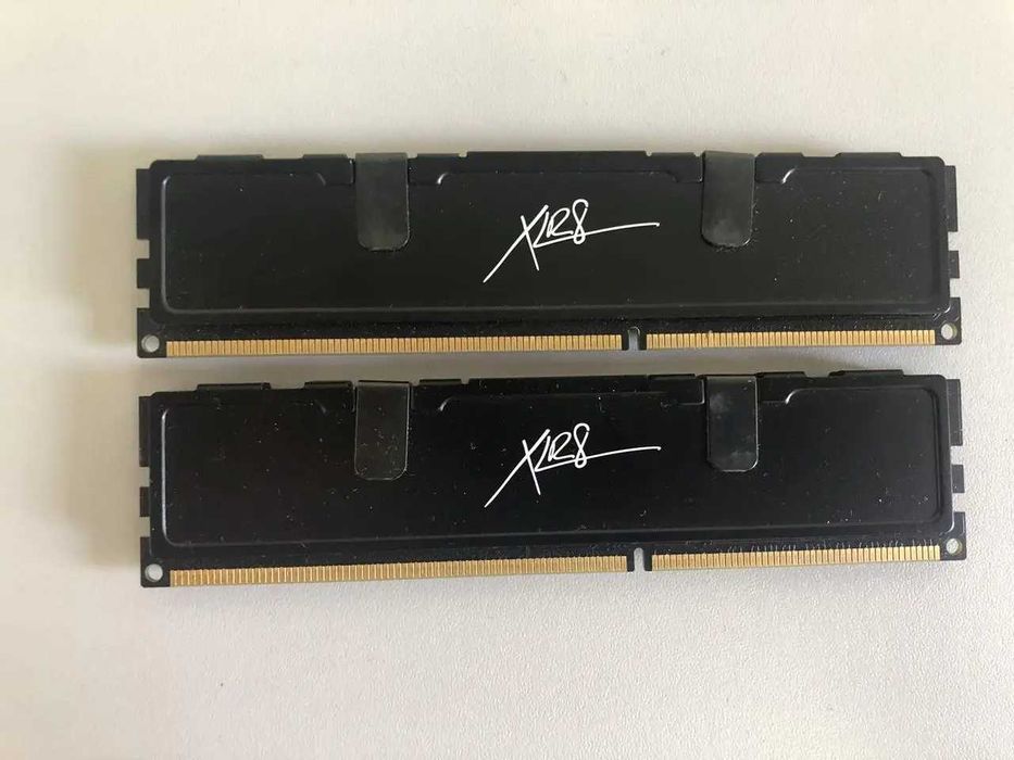 Оперативна пам'ять PNY XLR8 8GB (4+4GB) DDR3 PC3-14900 1866MHz DIMM