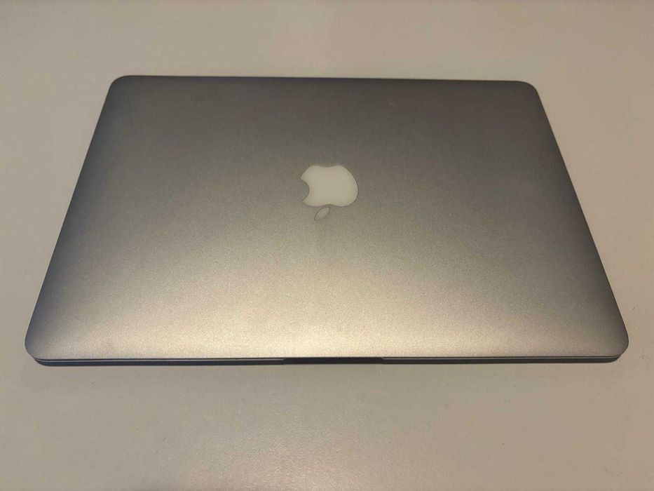 MacBook Air 13" (2017) — 8GB RAM /128GB SSD — Excelente Estado