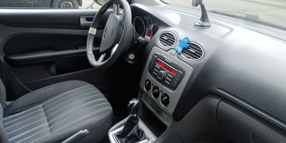 Samochód Ford Focus MK2