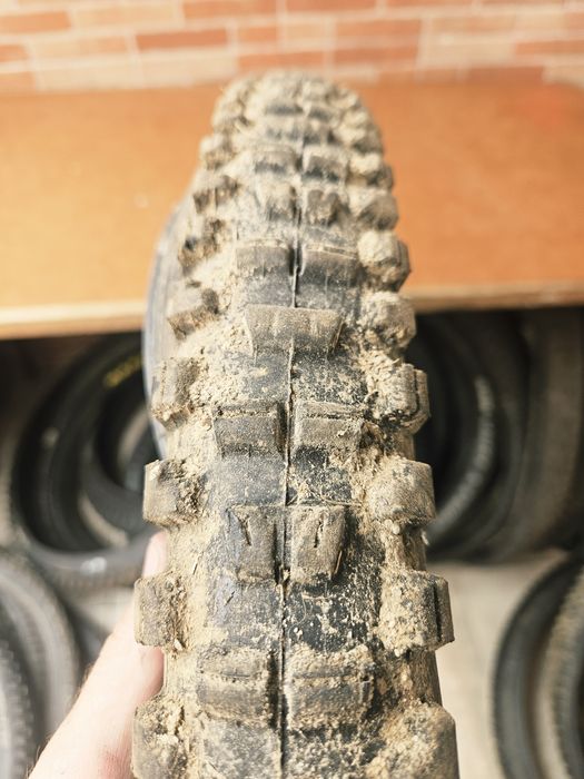 Maxxis dhr 29x2.40