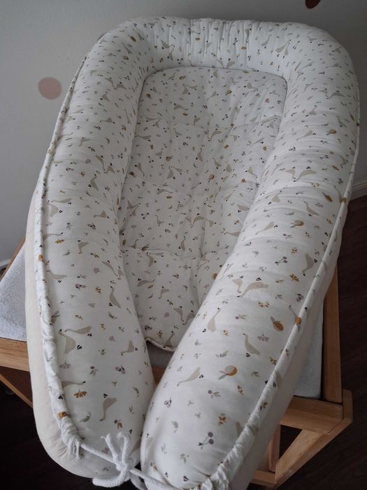 kokon do spania dla niemowląt