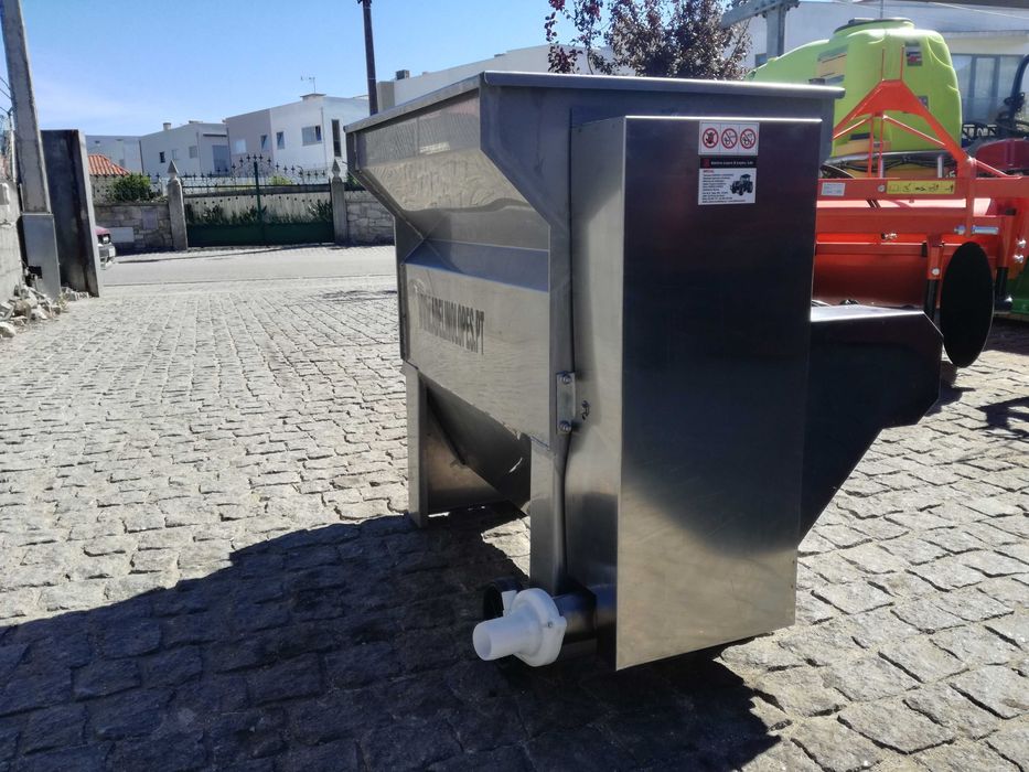 esmagador desengaçador uvas inox eletrico monofasico c/s bomba