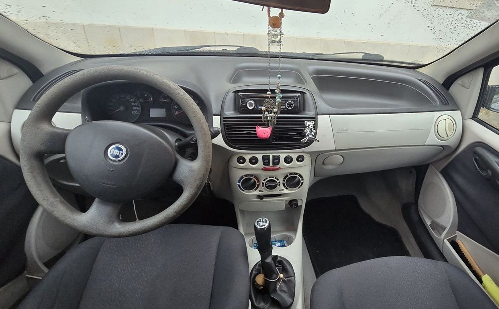 FIAT Punto 1.3 Multijet 5 portas, 5 lugares