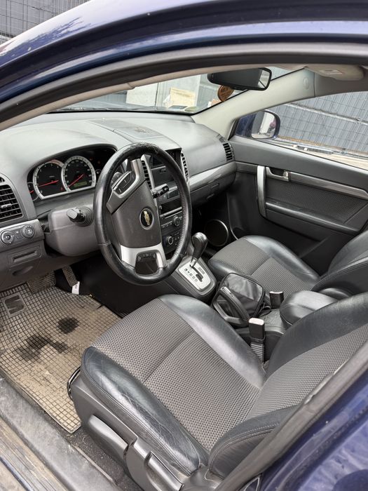 Chevrolet Captiva 2.0VCDI 150KM, Automat, 4x4, Hak, 2008r, 240tys, 7osbowa