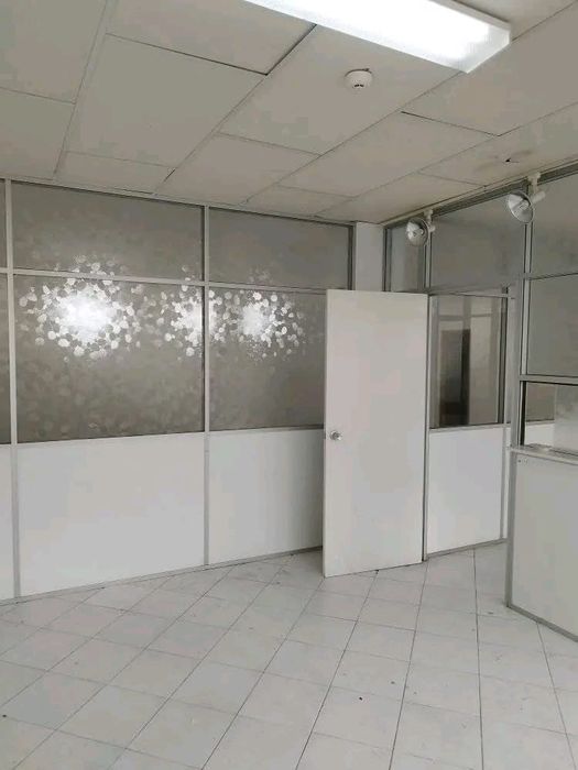 Aluga-se espaço comercial  em Valongo