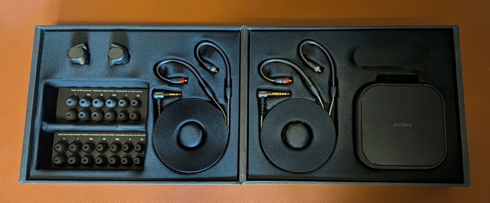 Навушники Sony IER-M9