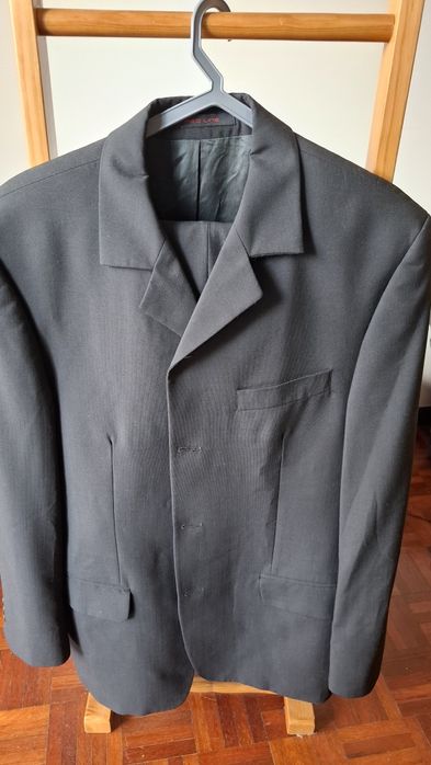 Roupa Diversa de Homem