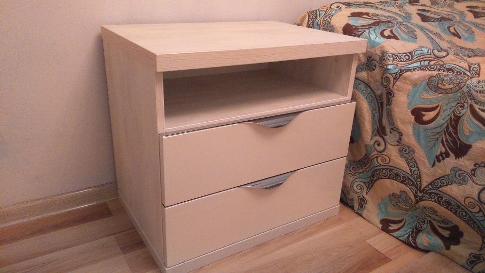 Комоди на замовлення