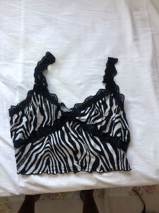 top zebra preto e branco