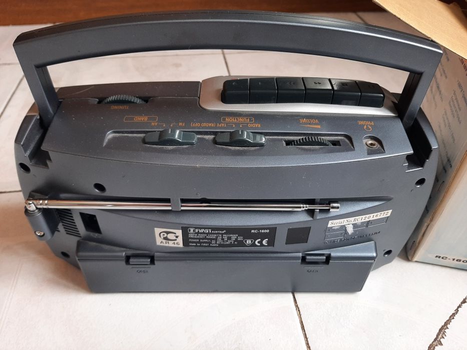 Магнитола First Австрия