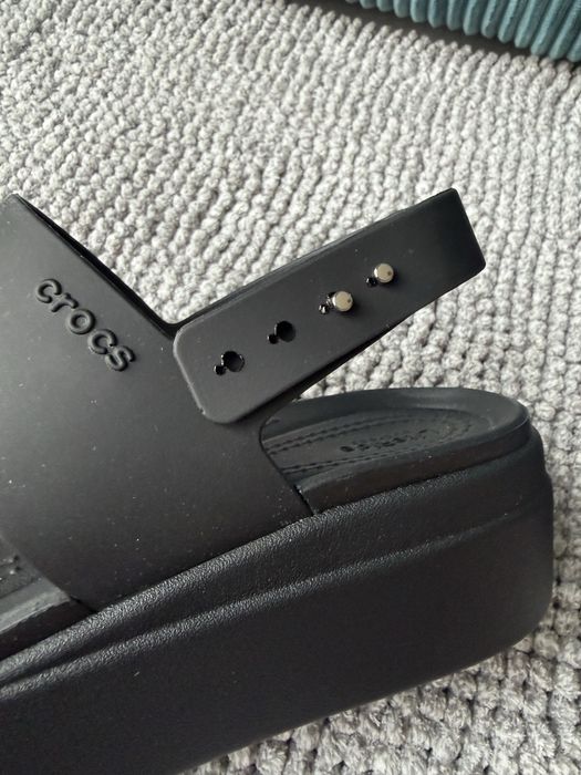 Sandały Crocs Brooklyn Low 38-39 damska 8 Modne Wygodne Czarne