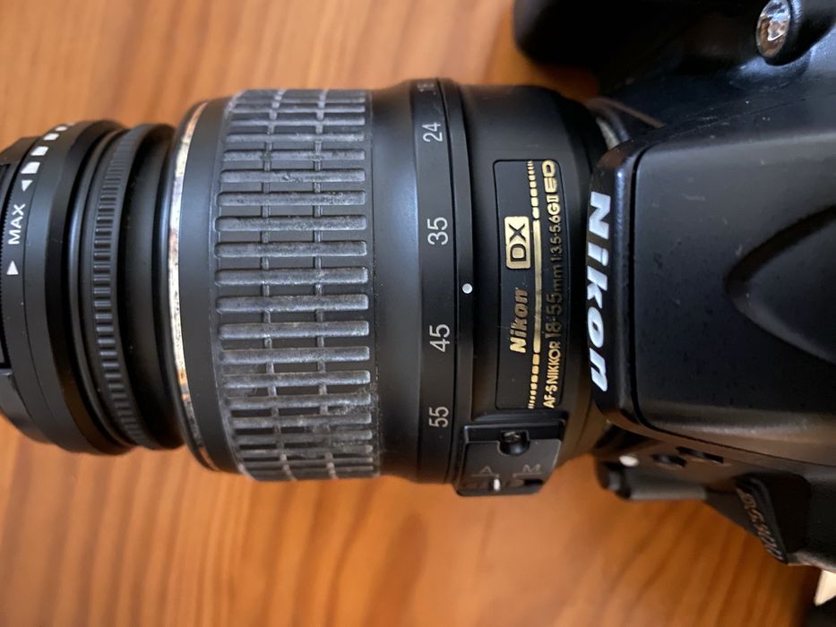 Nikkon d5300 com 2 objetivas mais extras