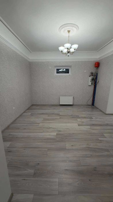 Shev Продам 3-кімнатну квартиру біля центру, вул. Богдана Хмельницького