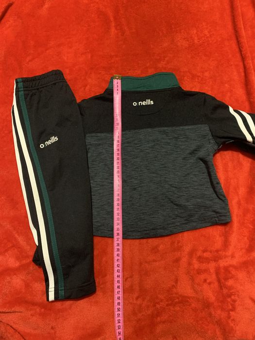 Продам детский спортивный костюм