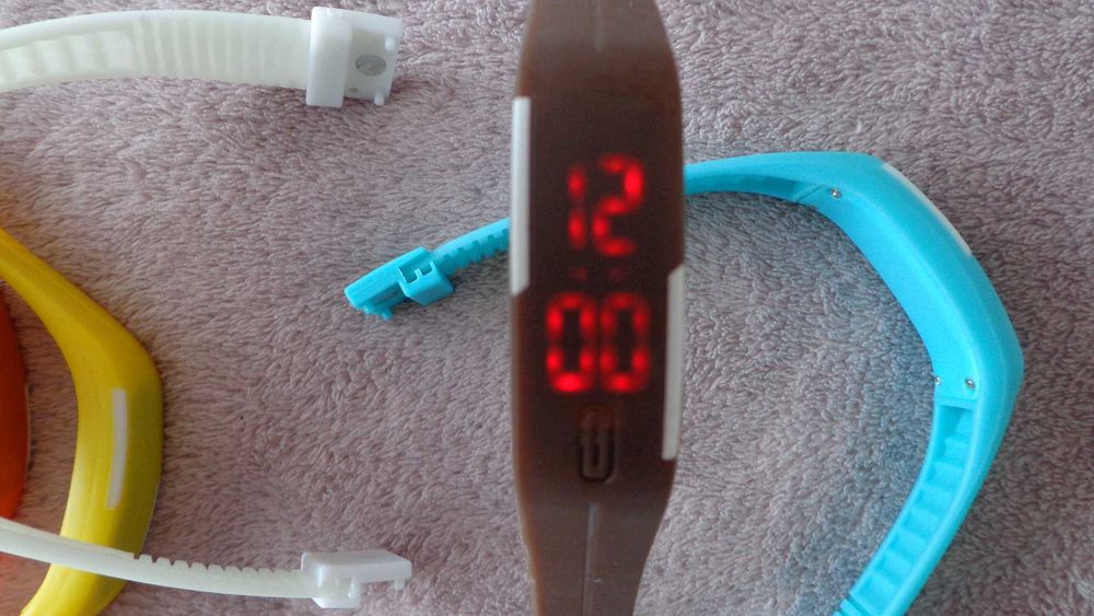 Смарт   годиннник