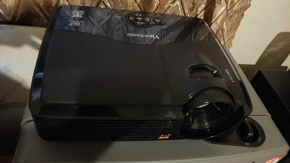 Продам проэкторы