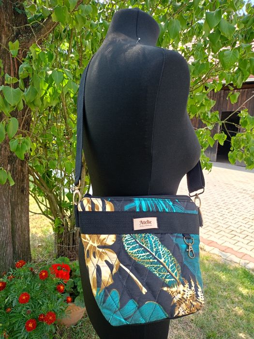 Torebka handmade w liście – szyta ręcznie Atelie Justyna Sokołowska