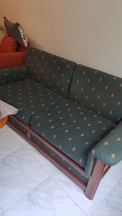 Sofá cama verde dois lugares