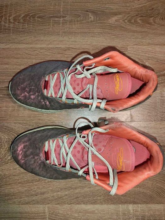 Кросівки Nike LeBron 21 “Queen Conch”