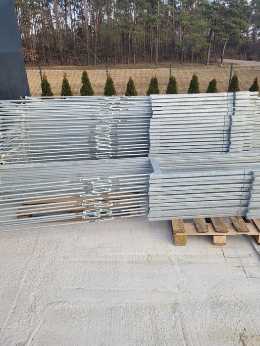 Podpory do ścian z pustaków IZODOM 2000 ocynkowane + gratis