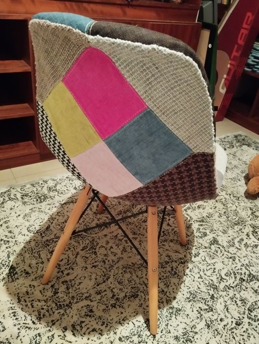 Cadeira Patchwork em Tecido Colorido