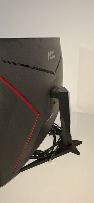 Monitor AOC 32' 240Hz 0.5ms