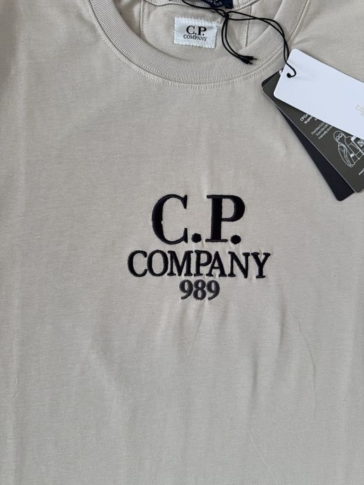 Футболка C. P. Company  / бежева футболка сп компані