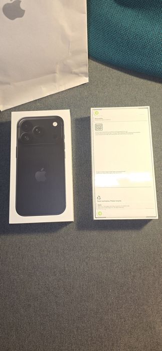 Iphone 18 pro 1tb чорний