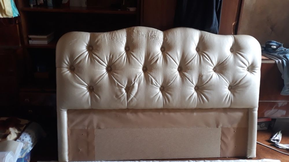 Перетяжка мебели на дому