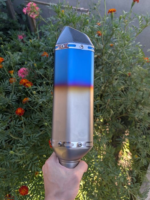Вихлоп Акрапович/Akrapovic 37/47 см , карбон, титаново - синій/ двухстволка