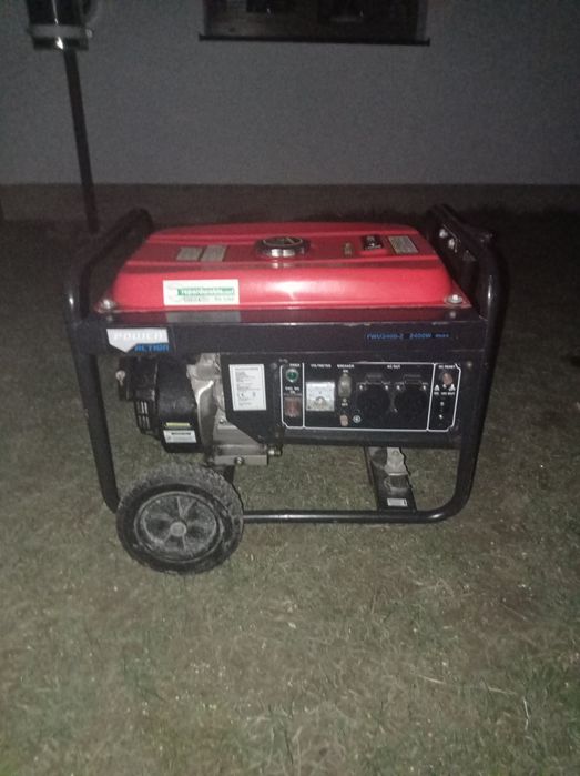 Продам генератор pover