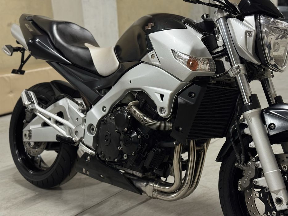 Мотоцикл Suzuki GSR600