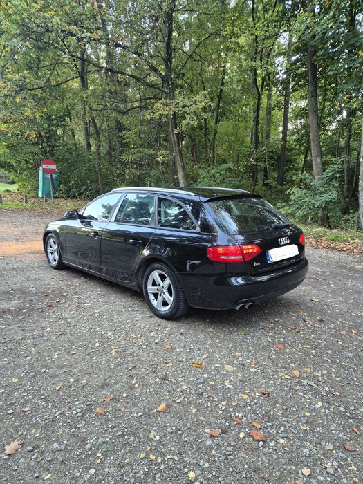 Sprzedam a4 b8 kombi 2010