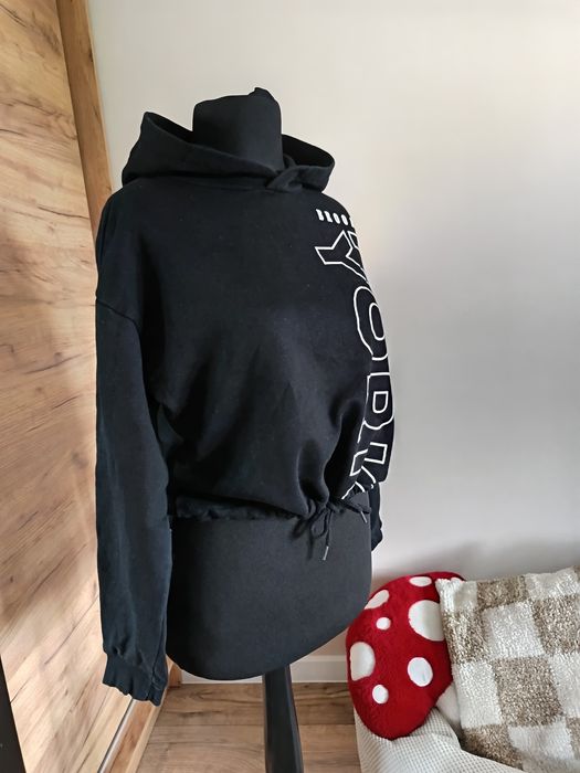 H&M czarna krótka bluza z kapturem r. 158/164