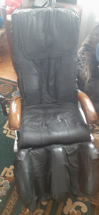 Масажне крісло массажное кресло