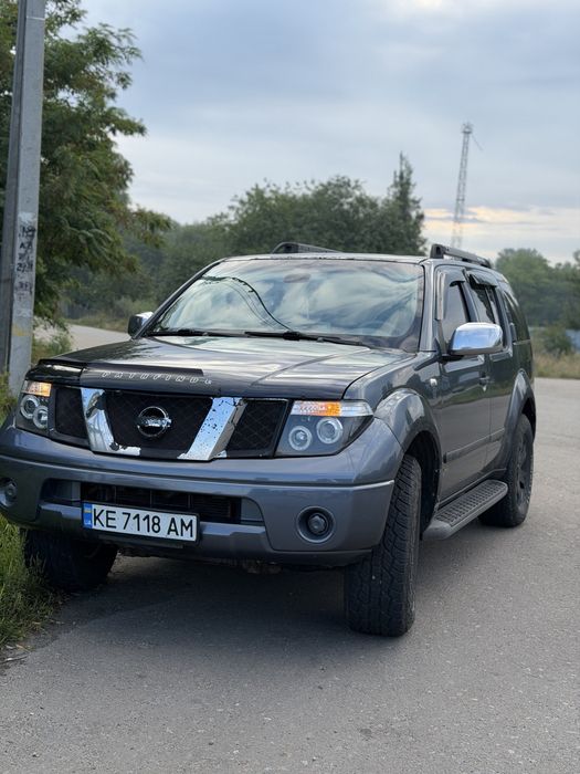 Nissan Pathfinder 4.0 га/бензин,  Автомат 4х4 полный привод подключаемый рамник ниссан пайнфандер