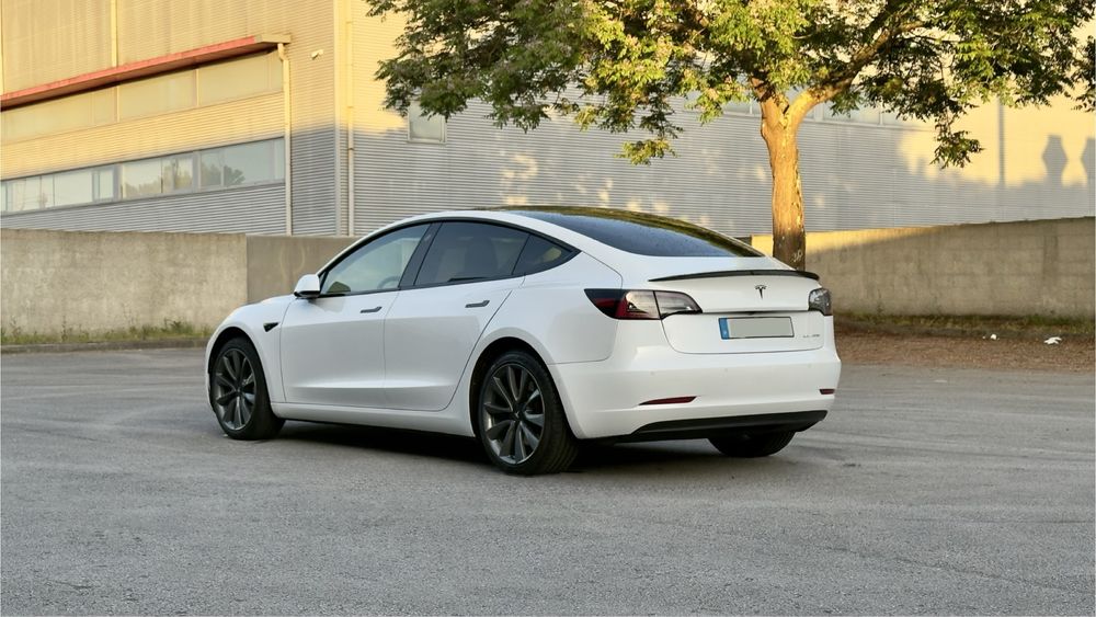 Tesla Model 3 Long Range Dual Motor 75 kWh