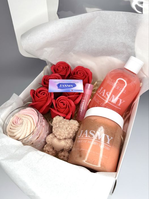 Новорічний подарунковий набір натуральної косметики