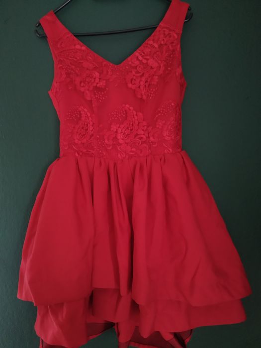 Czerwona sukienka