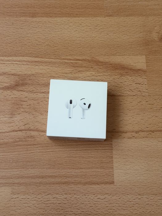 Apple AirPods 4 New