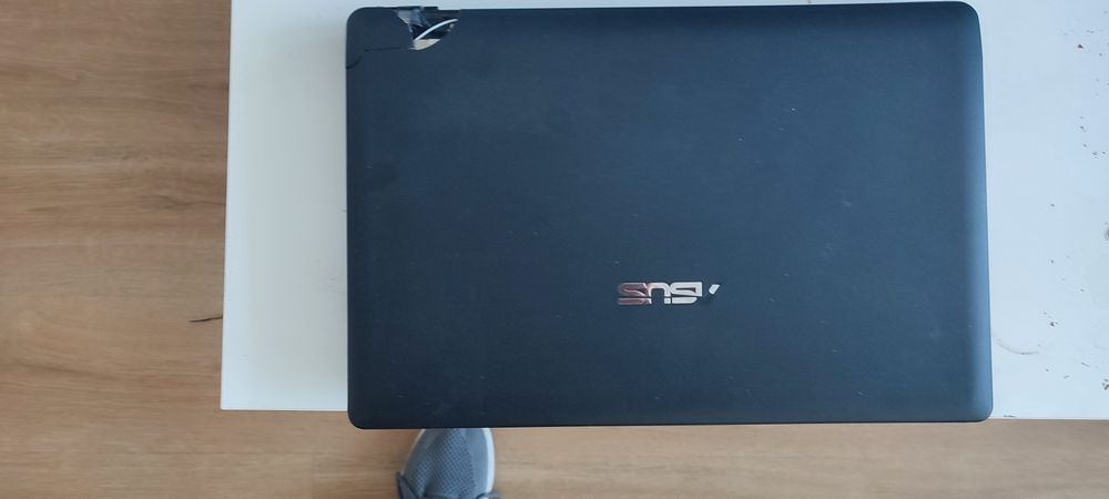 Laptop Asus na części
