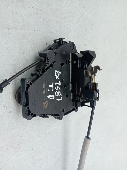 Fechadura / fecho porta trás direito RENAULT Captur II