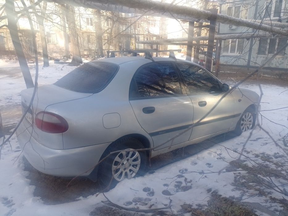 Дэу Ланос  на ходу