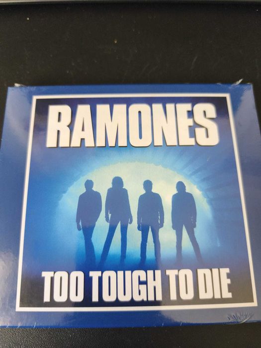 CD Ramones - Too Tough To Die - Selado