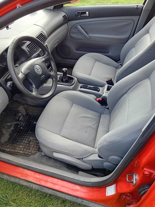 Volkswagen Passat 1.9 TDI KOMBI 2004 ROK KLIMATRONIK