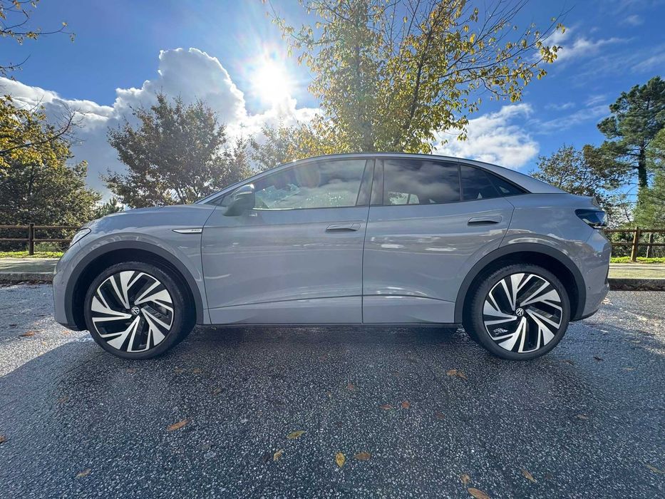 Volkswagen ID.5 em estado impecável