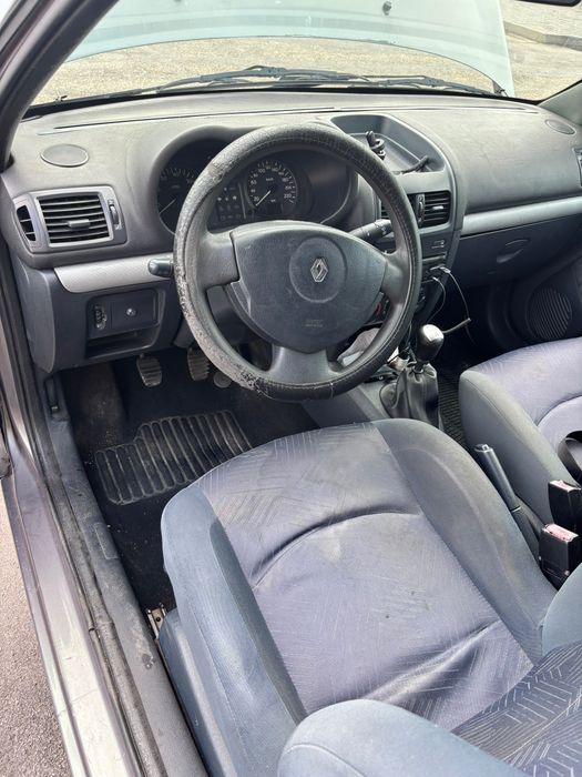Renault Clio II 1.5 dCi 82 CV • Comercial • 2003