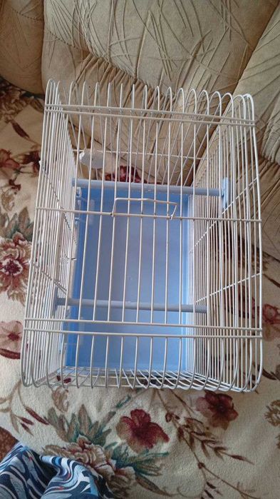 Клітка для папуги