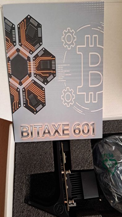 Bitaxe Gamma 601. Bitcoin майнер